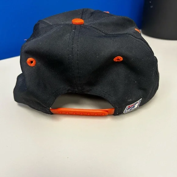 Vintage 90’s Philadelphia Flyers Snapback Hat
